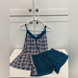 🎈🎈🎈Secret Treasure two piece pajamas set.